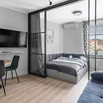 Unique - W Centrum - Slaska 55 公寓