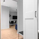Unique - W Centrum - Slaska 55