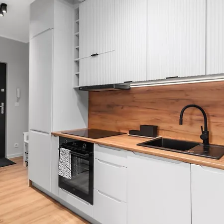 Unique - W Centrum - śląska 55 *