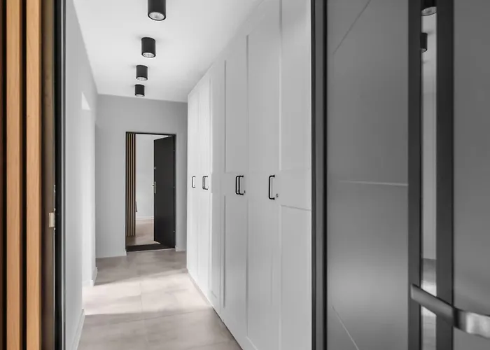 Unique - W Centrum - Slaska 55 *