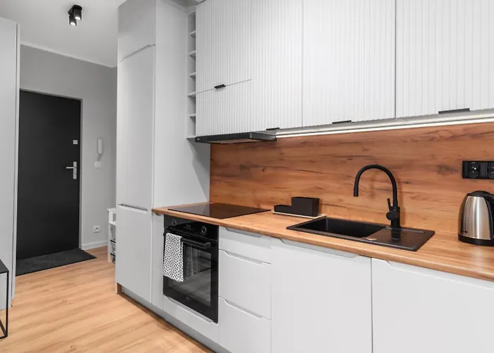 Unique - W Centrum - Slaska 55 *